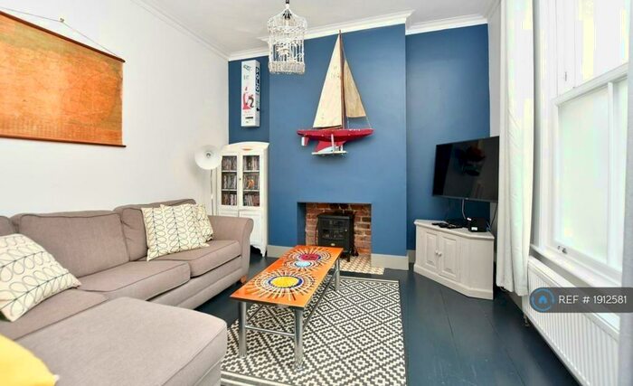 3 Bedroom End Of Terrace House To Rent In Alexandra Road, Broadstairs, CT10