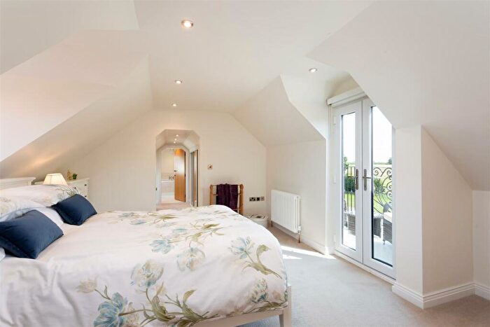 4 Bedroom Detached House For Sale In Balk Lane, Arnold, HU11