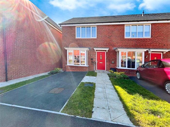 3 Bedroom End Of Terrace House To Rent In Collingham Crescent, Nottingham, Nottinghamshire, NG5