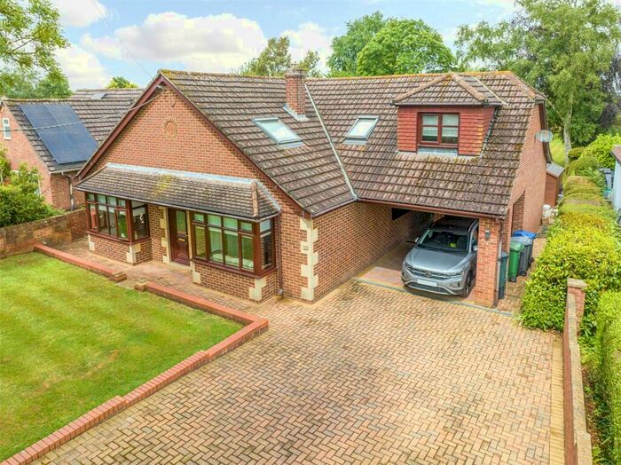 4 Bedroom Detached House For Sale In Stormore, Dilton Marsh, BA13