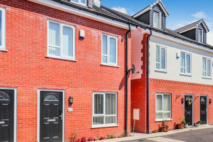 3 Bedroom Terraced House To Rent In Georgias Way, St. Helens, Lancashire, WA11