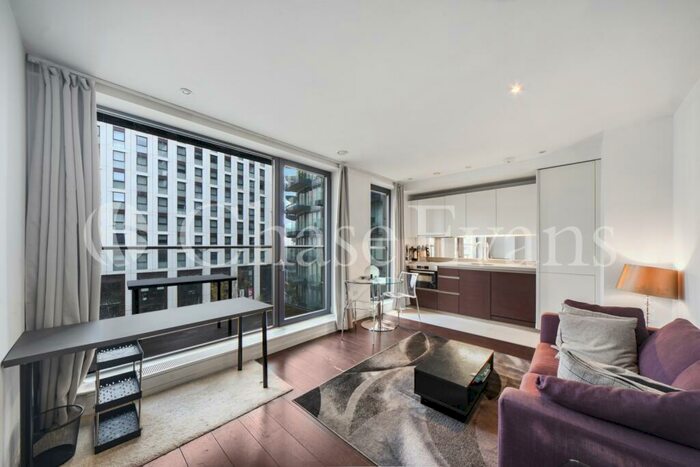 1 Bedroom Flat To Rent In Baltimore Wharf, Canary Wharf, London, E14