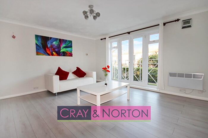 2 Bedroom Flat For Sale In Addiscombe Road, Croydon, CR0