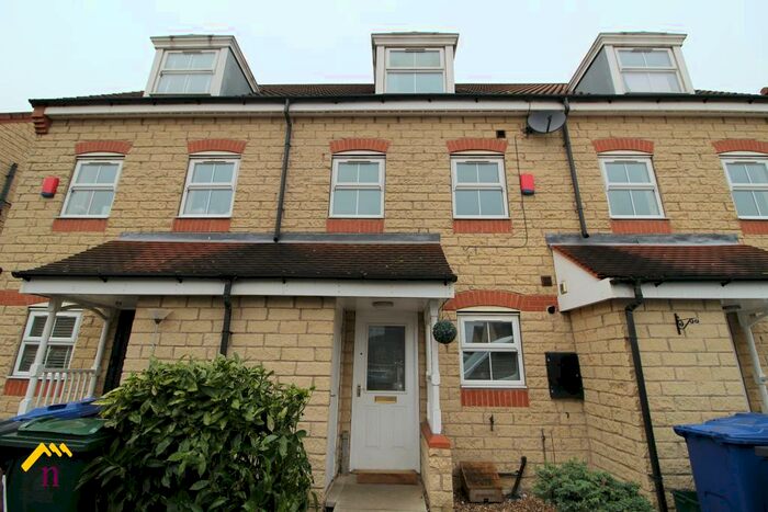 3 Bedroom Terraced House To Rent In Nunnington Way, Kirk Sandall, Doncaster, DN3