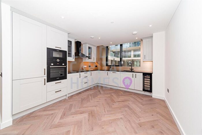 2 Bedroom Apartment To Rent In Merino Gardens, London, E1W