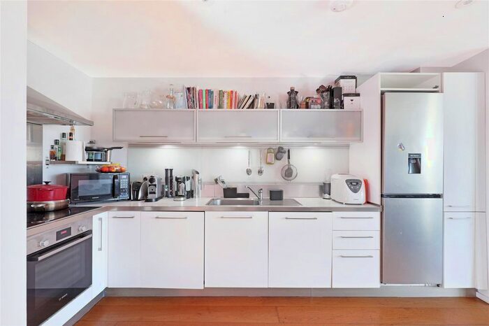 1 Bedroom Property To Rent In Base Apartments, Ecclesbourne Road, N1