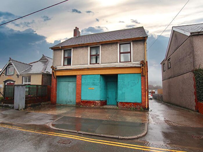 4 Bedroom Detached House For Sale In Rose Terrace, Llanharan, Pontyclun, CF72