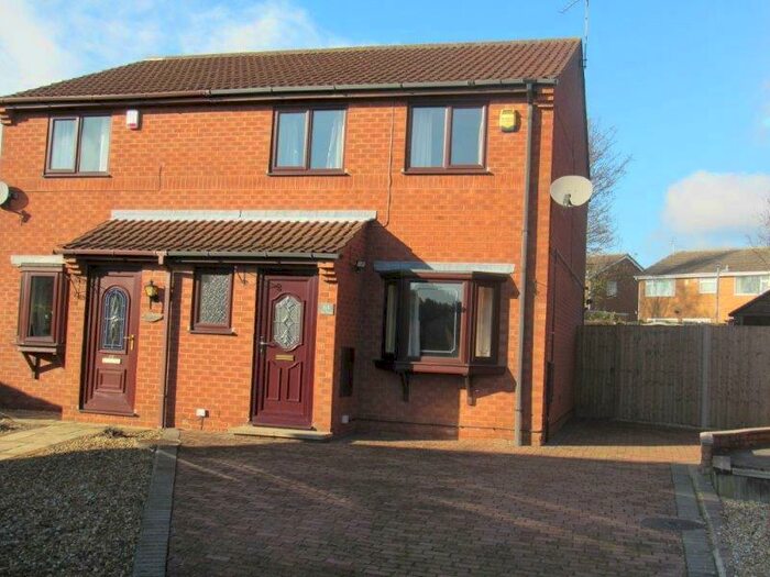 3 Bedroom Semi-Detached House To Rent In The Pines, Gainsborough, DN21