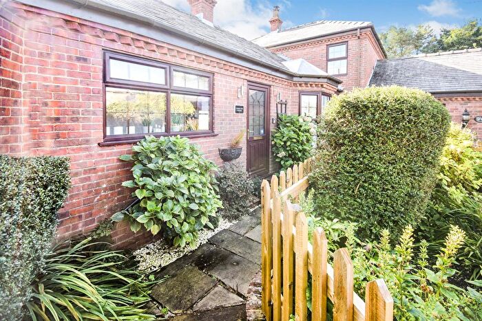 1 Bedroom Cottage For Sale In Cherry Tree Cottage, Jewison Lane, Sewerby, Bridlington, East Riding Of Yorkshire, YO15