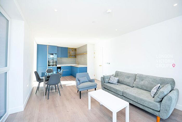 2 Bedroom Apartment To Rent In Waterview House, Grand Union, Wembley, HA0