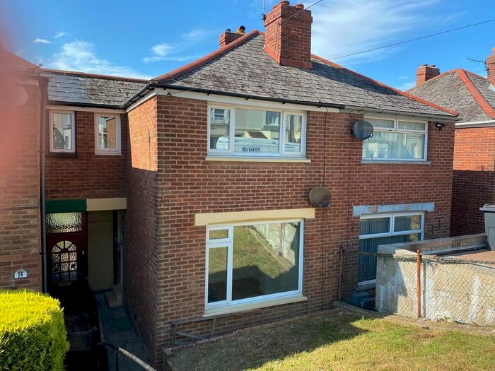 3 Bedroom Terraced House To Rent In Oakfield Road, Hastings, TN35