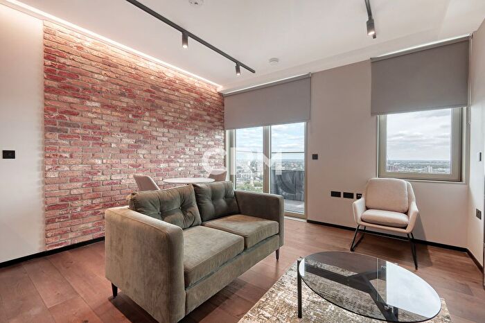 1 Bedroom Flat To Rent In The Stage, Hewett Street, London, EC2A