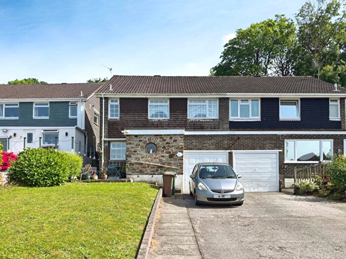3 Bedroom Semi-Detached House For Sale In Southgate Avenue, Plymouth, Devon, PL9