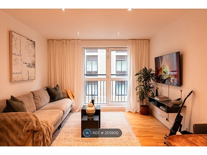 1 Bedroom Flat To Rent In Pepys Street, London, EC3N