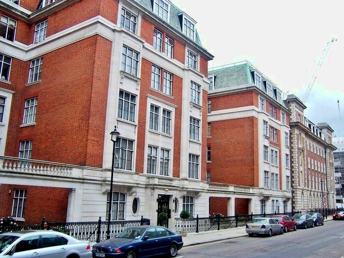 1 Bedroom Studio To Rent In Hallam Street, W1W