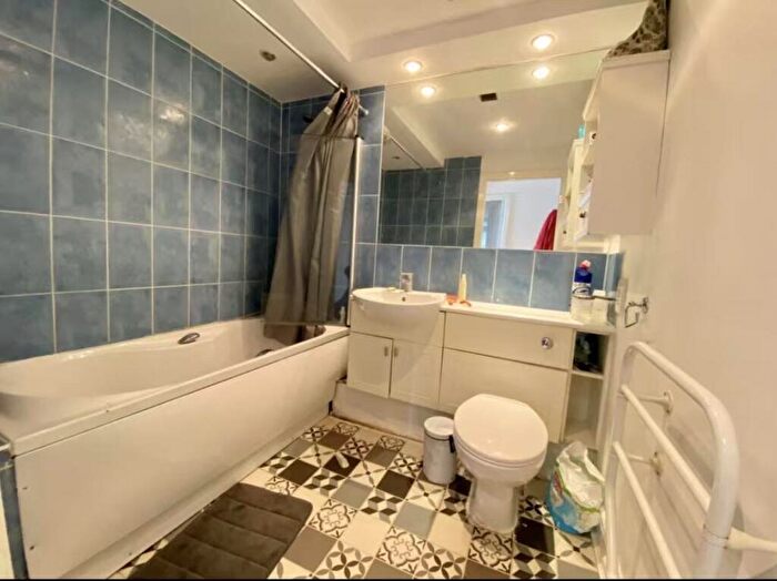 2 Bedroom Apartment To Rent In , Withworth Street West, Manchester, W3