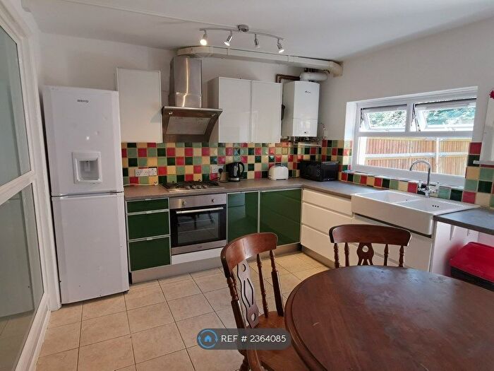 4 Bedroom Terraced House To Rent In St. Mary Magdalene Street, Brighton, BN2
