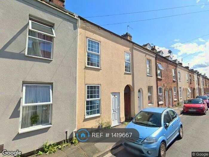 3 Bedroom Terraced House To Rent In Napier Street, Burton-On-Trent, DE14