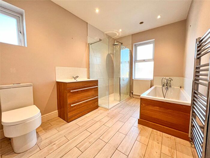 2 Bedroom Apartment To Rent In Wimborne Road, Poole, Dorset, BH15