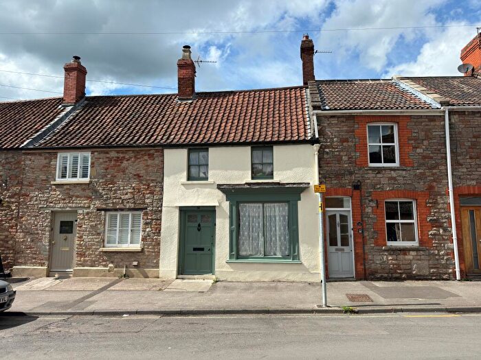 2 Bedroom House To Rent In Central Wells, BA5