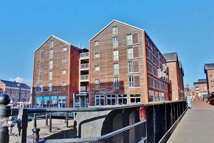 1 Bedroom Apartment For Sale In Merchants Quay, Gloucester Docks, GL1