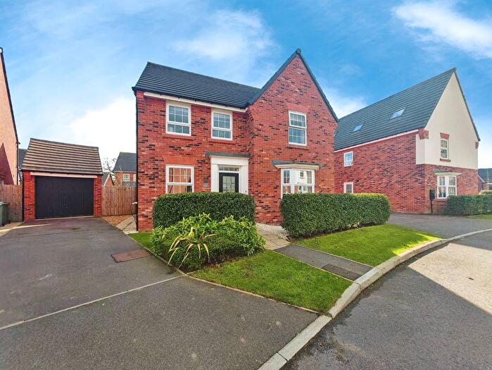 4 Bedroom Detached House For Sale In White Iris Place, Stapeley, Nantwich, CW5