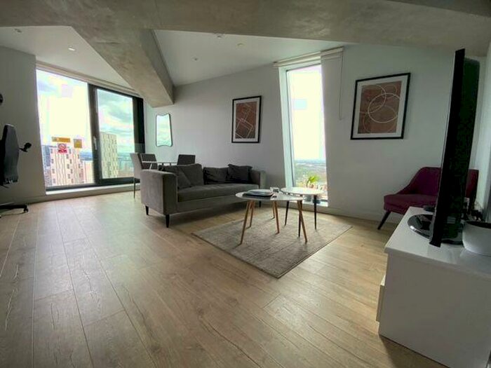 2 Bedroom Apartment To Rent In Whitworth Street West, Manchester, M1