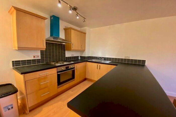 1 Bedroom Flat To Rent In New Hall Lane, Preston, PR1