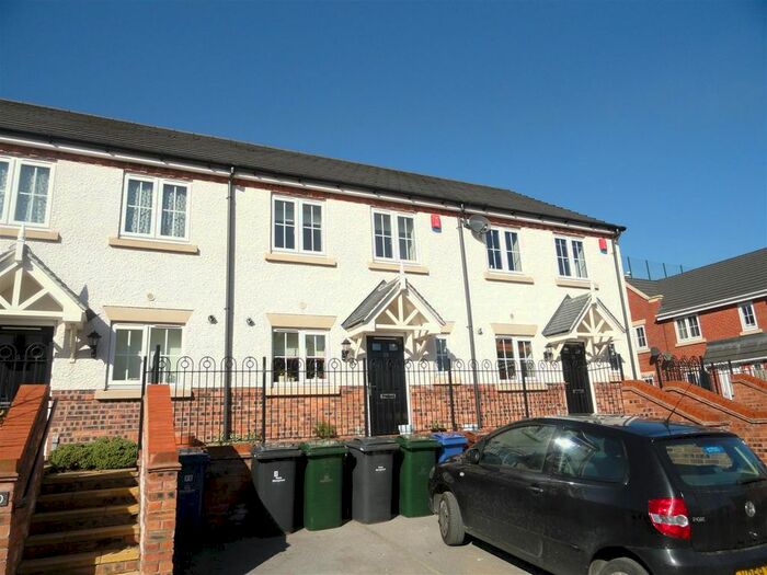 2 Bedroom Terraced House To Rent In Cotefield Place, Penistone, Sheffield, S36