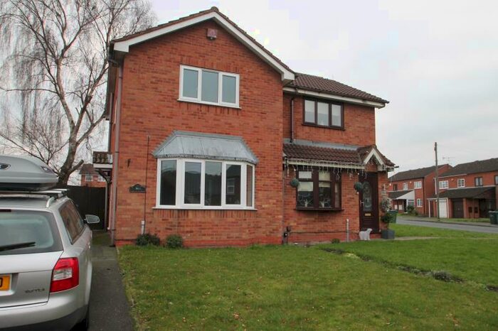 2 Bedroom Semi-Detached House To Rent In Victoria Road, Cradley Heath, West Midlands, B64