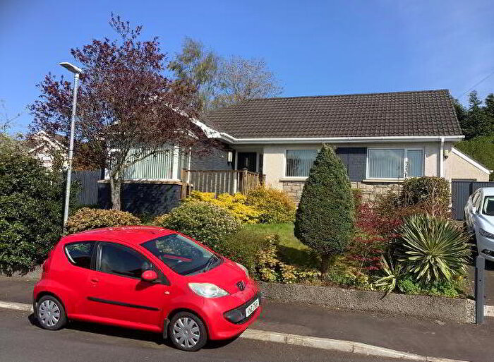 3 Bedroom Detached Bungalows For Sale In Traherne Gardens, Lisburn, BT27