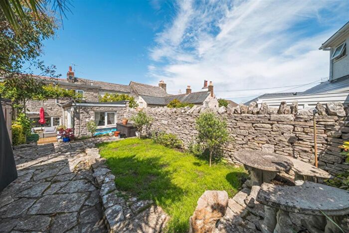 4 Bedroom House For Sale In High Street, Langton Matravers, Swanage, BH19 - Photo 11