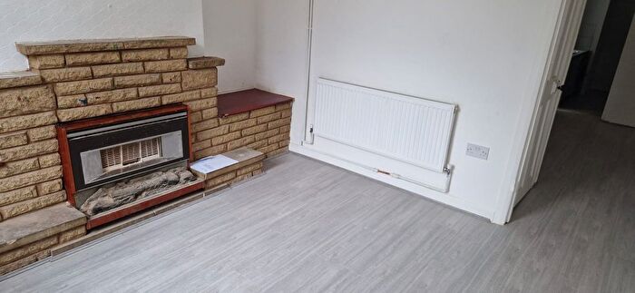 3 Bedroom Terraced House For Sale In Luton, LU2