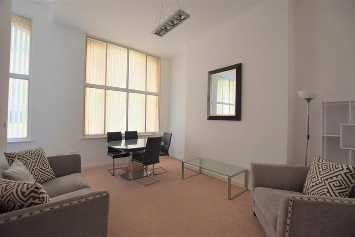 2 Bedroom Flat To Rent In Old Hall Street, Liverpool, L3