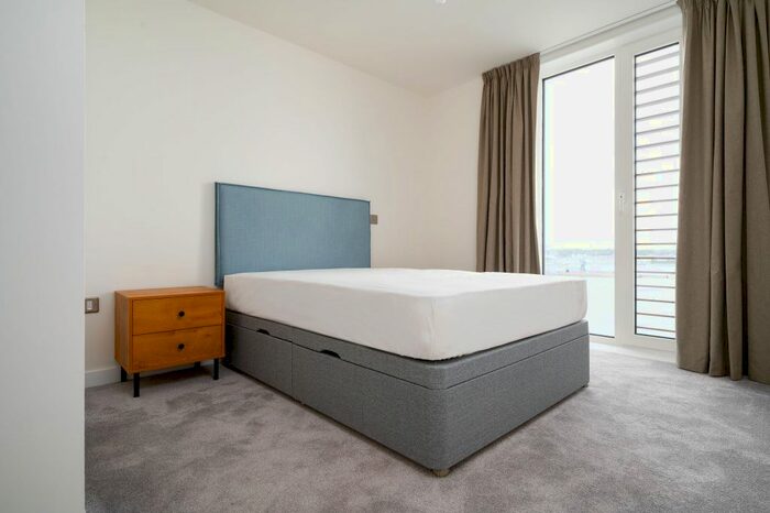 3 Bedroom Flat To Rent In The Kell, Gillingham Gate Road, Gillingham, ME4