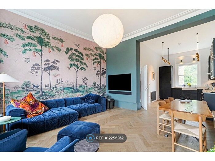 4 Bedroom Maisonette To Rent In Grosvenor Avenue, London, N5