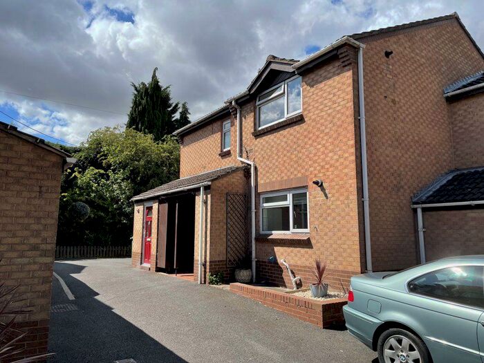 2 Bedroom Flat To Rent In Stephenson Court, Glenfield, LE3