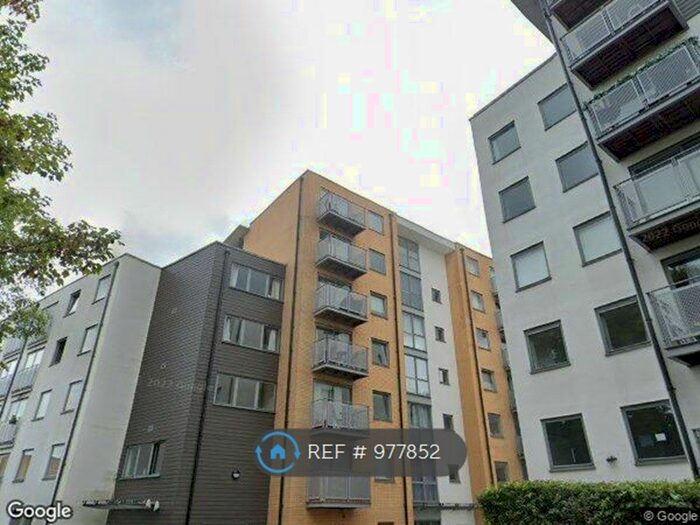 2 Bedroom Flat To Rent In Deals Gateway, London, SE13