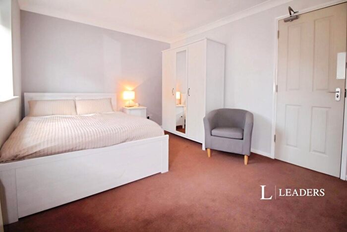 1 Bedroom House To Rent In Nicholsons Grove, CO1