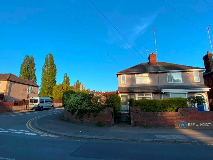 2 Bedroom Semi-Detached House To Rent In The Avenue, Coventry, CV3