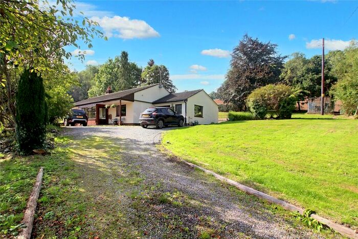 3 Bedroom Bungalow For Sale In . Acres Lower Washfield, Tiverton, Devon, EX16