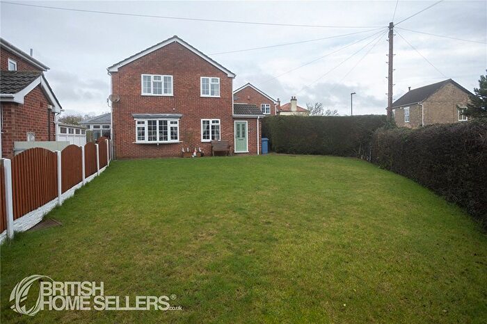 4 Bedroom Detached House For Sale In Stockwith Road, Walkeringham, Doncaster, Nottinghamshire, DN10