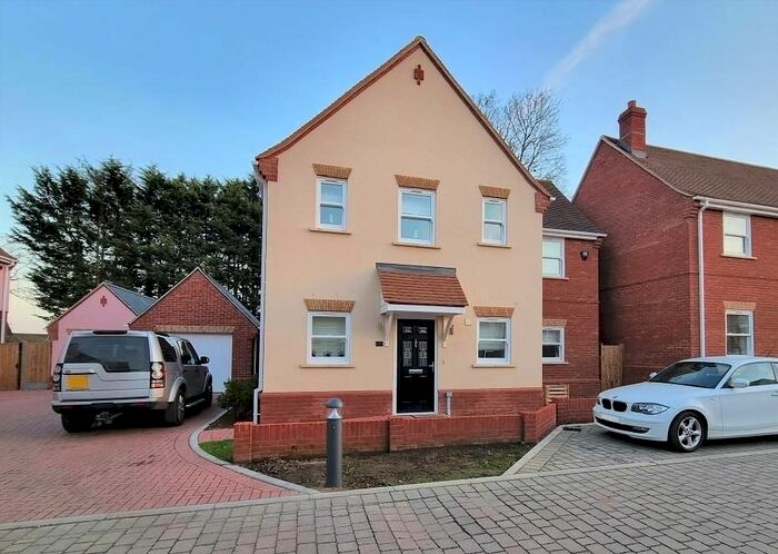 4 Bedroom Property To Rent In Joslin Close, Colchester, CO4