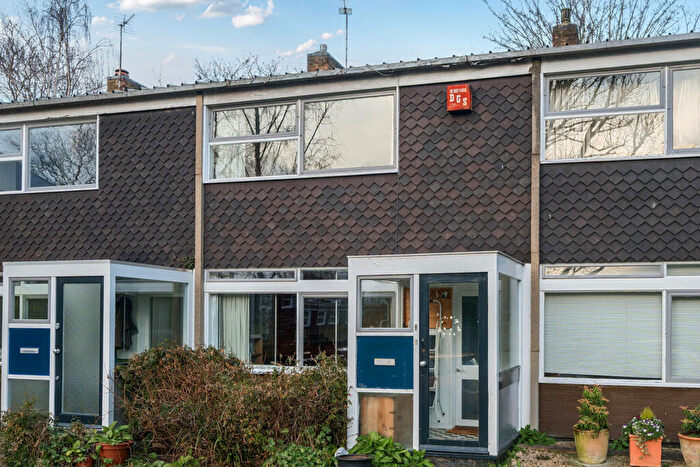 3 Bedroom Terraced House For Sale In The Keep, London, SE3