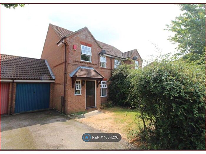 3 Bedroom Semi-Detached House To Rent In Douglas Place, Oldbrook, Milton Keynes, MK6