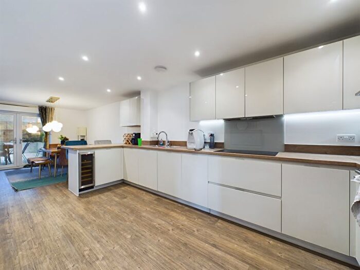 5 Bedroom Property To Rent In Augustus Way, St. Marys Island, Chatham, ME4