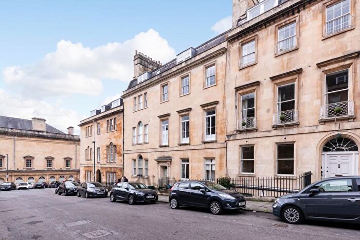 2 Bedroom Flat To Rent In Russell Street, Bath, BA1