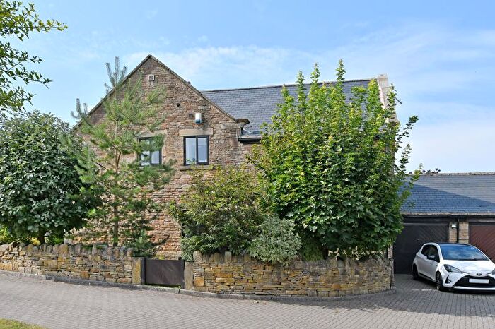 4 Bedroom Cottage For Sale In Barley Mews, Dronfield Woodhouse, S18