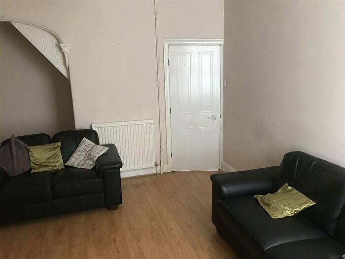 4 Bedroom Terraced House To Rent In South Parade - Four Bedrooms & Three Bathrooms! /, LN1