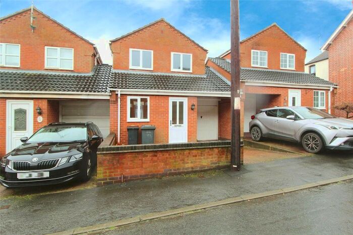3 Bedroom Link Detached House To Rent In Orchard Street, Ibstock, Leicestershire, LE67